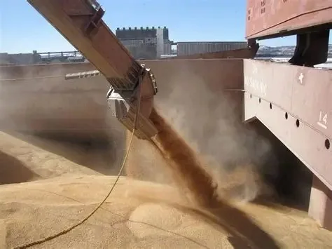Grain dry bulk commodity loading